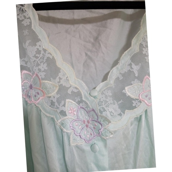 Vtg Lorraine Nightgown Large, Button Down Blue Floral Embroidered grannycore EUC - Picture 2 of 5